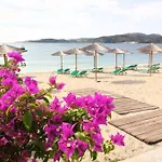 In The Garden By The Sea *